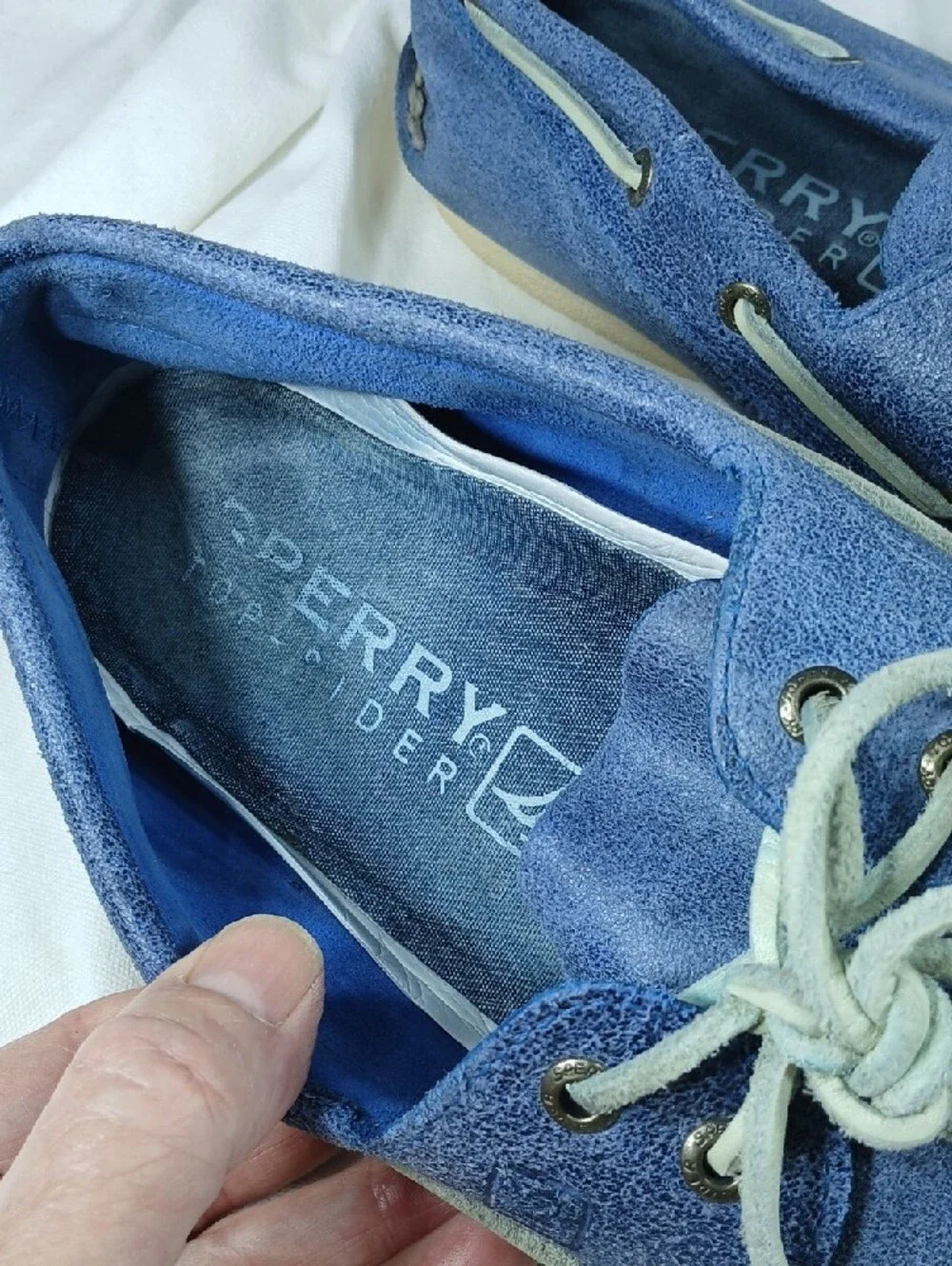 Sperry soft blue